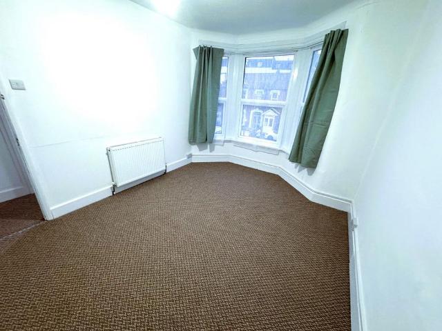 House for rent in Seven Kings, Greater London