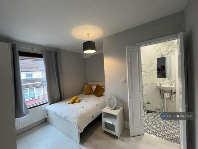 Room for rent in North Watford