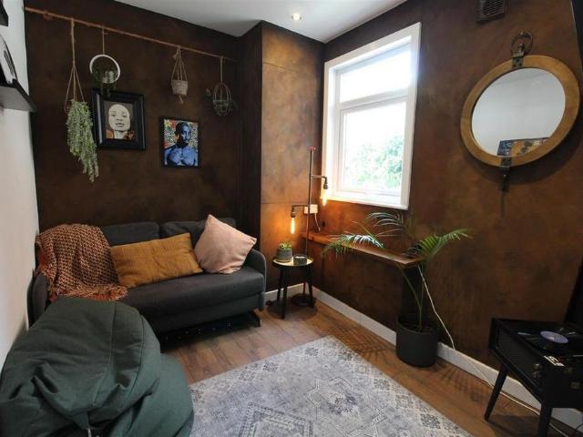 House for rent in Middlebrook, Lee Bank