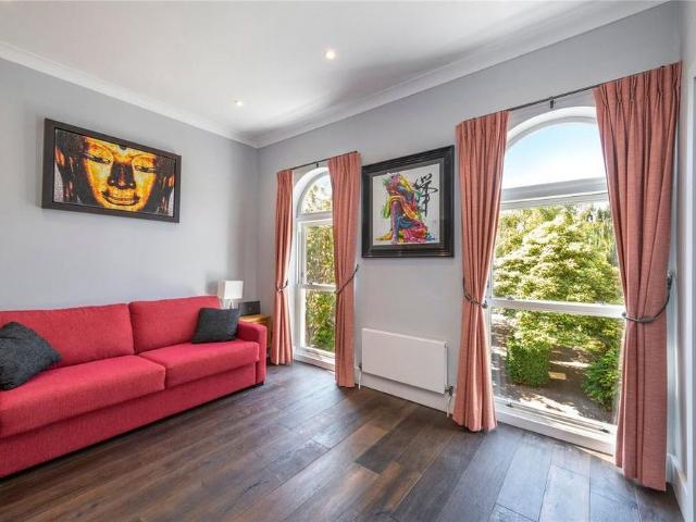 House for rent in Petersham, Greater London