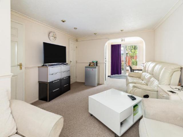 House for rent in London Borough of Merton, Collier's Wood