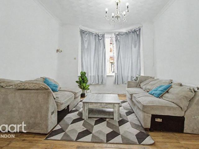 House for rent in Kingshill, Swindon
