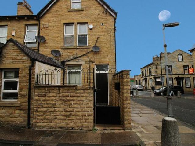 House for rent in Pellon, Halifax
