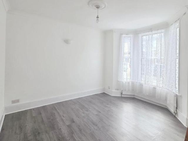 House for rent in Upton, Greater London