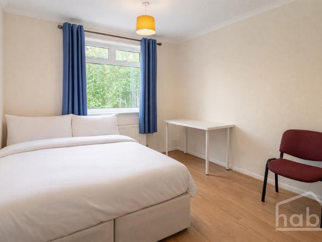 House for rent in Lakenham, East Bank