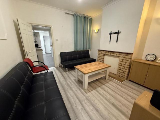 House for rent in Ball Hill, West Midlands