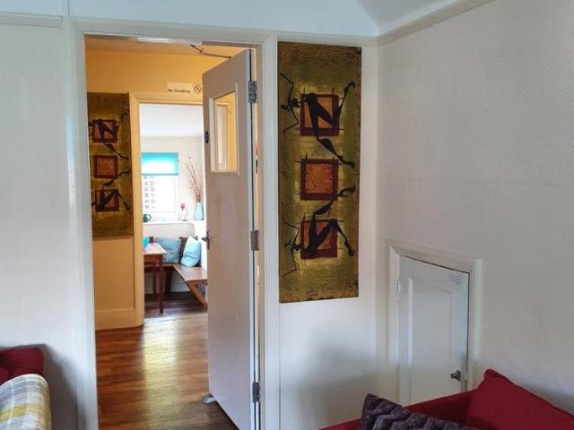 House for rent in Lye Valley, The Slade