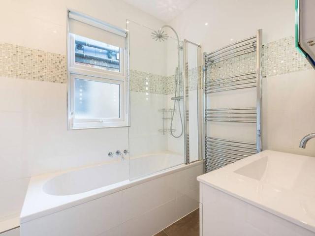 House for rent in London Borough of Ealing, Greater London