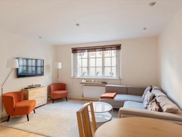 House for rent in Notting Hill, Greater London