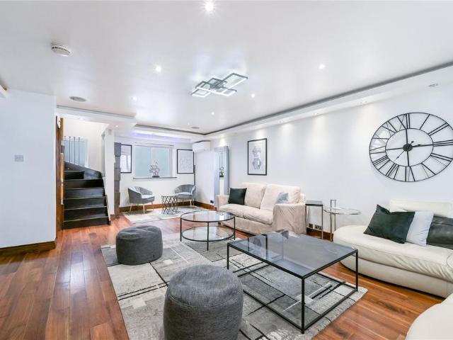 House for rent in Paddington, Greater London