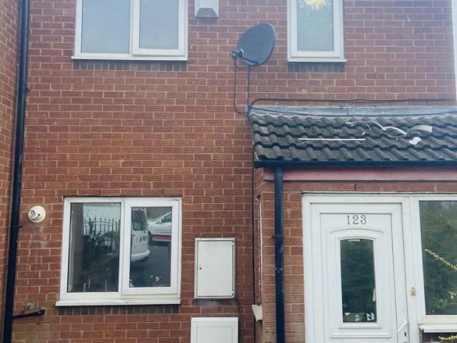 House for rent in Spotland Bridge, Burnedge