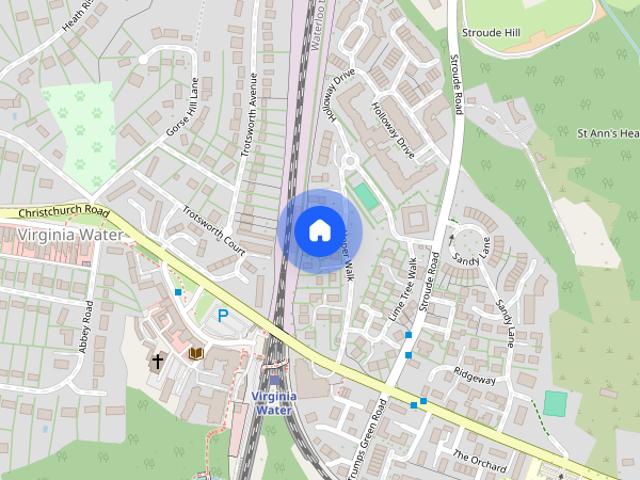 Townhouse for rent in Row Town, Surrey