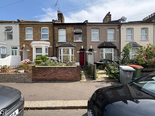 House for rent in Maryland, Greater London