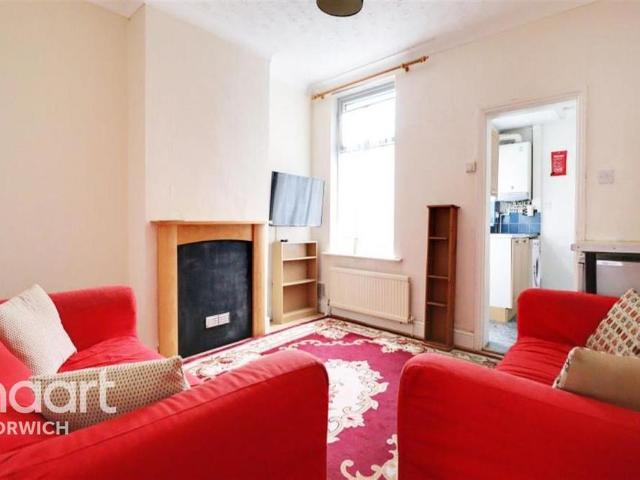 House for rent in Kings Barton, Gloucester