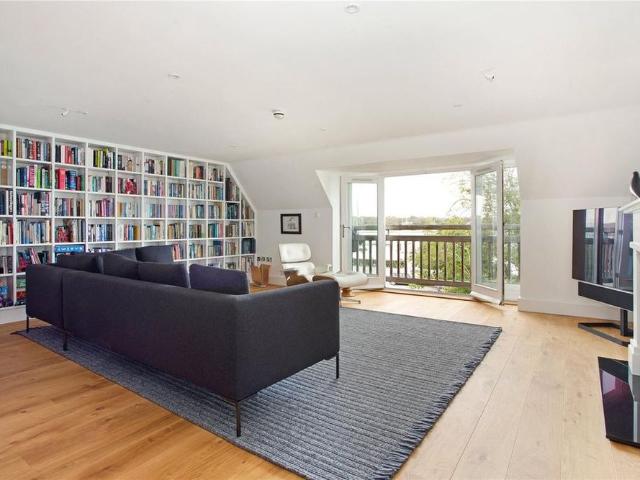 House for rent in The Polygon, City Of Southampton