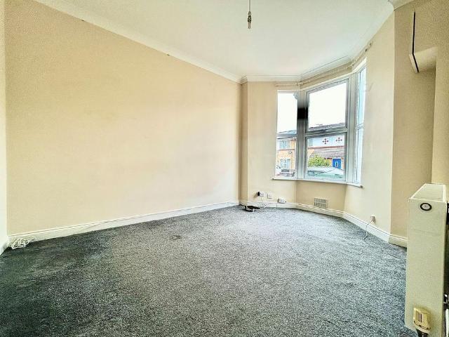 House for rent in London Borough of Newham, Greater London