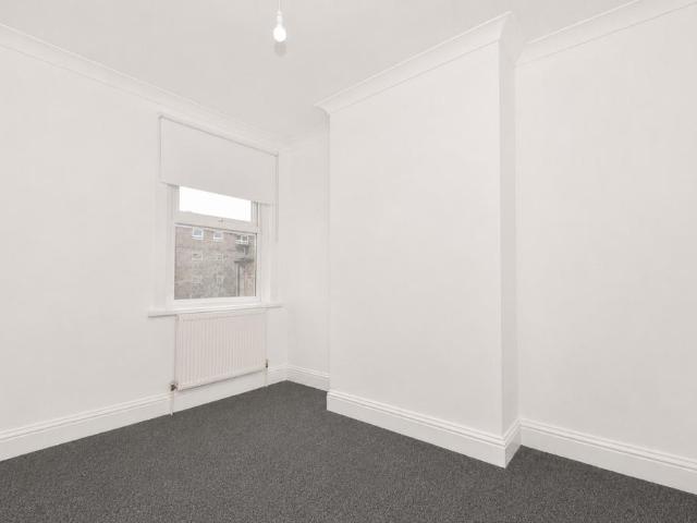 House for rent in Plashet, Greater London