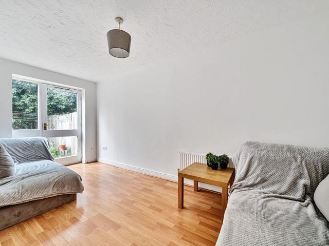 House for rent in North Woolwich, Greater London