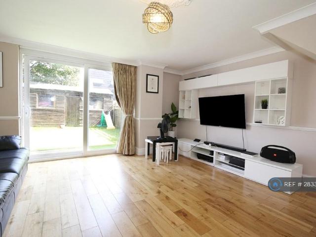 House for rent in London Borough of Lewisham, New Cross