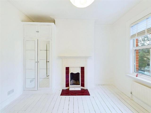 House for rent in Hampton Hill, Greater London