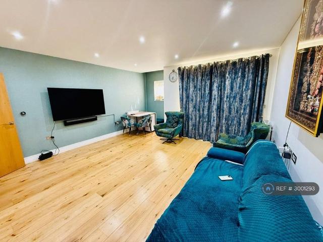 House for rent in Kingsbury, Greater London