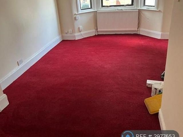 House for rent in Plashet, Greater London