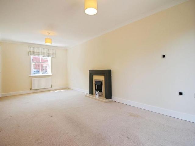 House for rent in East Wichel, Rodbourne