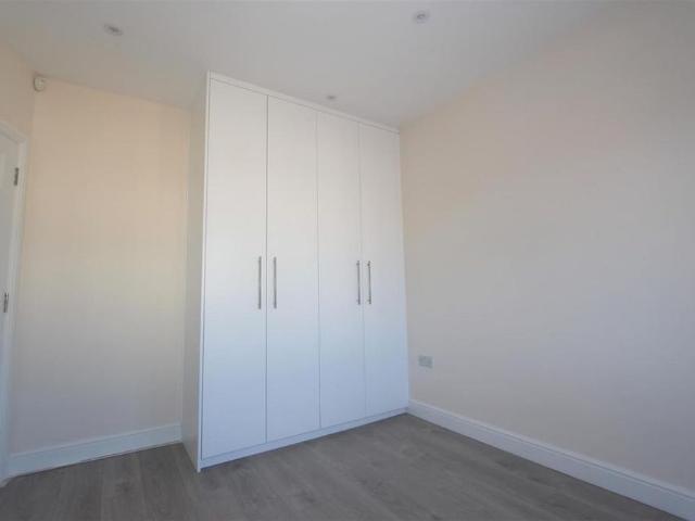 House for rent in Brunswick Park, Greater London