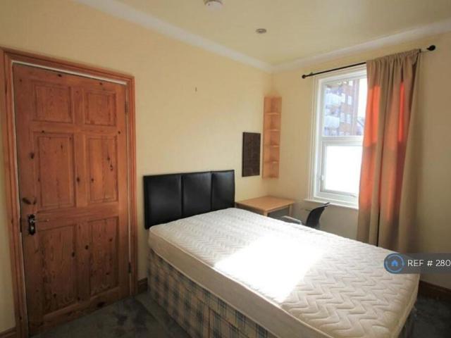 House for rent in Round Hill, Brighton & Hove