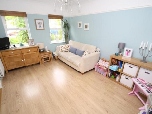 House for rent in Chapeltown, West Yorkshire