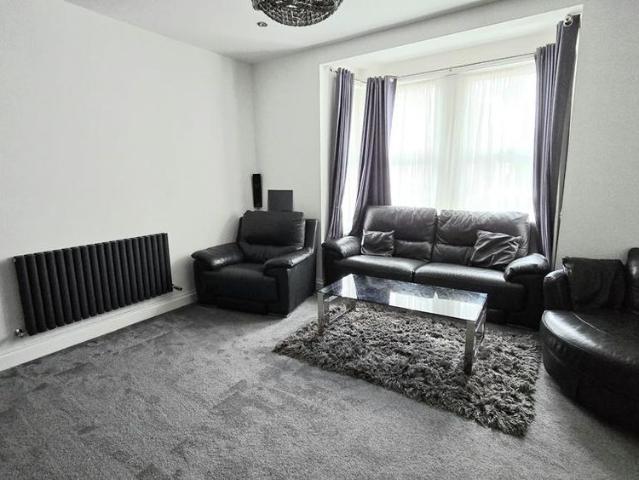 House for rent in Upton Park, Greater London