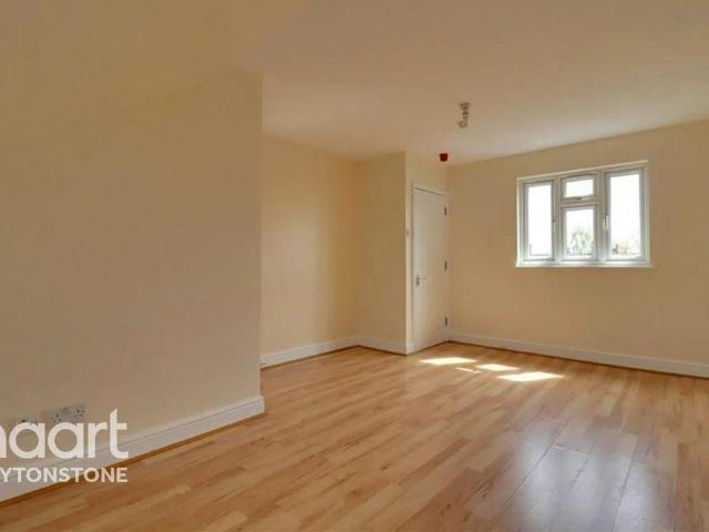 House for rent in Leyton, Greater London