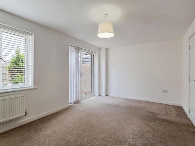 House for rent in Harlestone Manor / Dallington Gateway, Harlestone Manor
