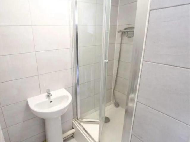 House for rent in Becontree, Greater London