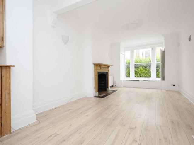 House for rent in Stoke Newington, Greater London