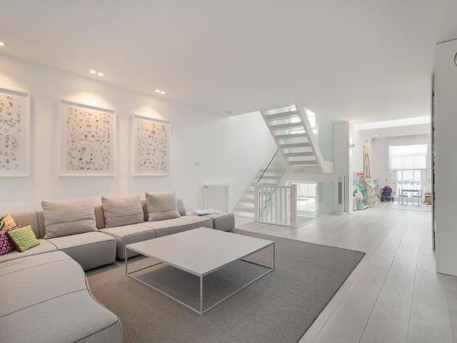 House for rent in Paddington, Greater London