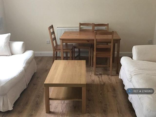 House for rent in Egham Wick, Row Town