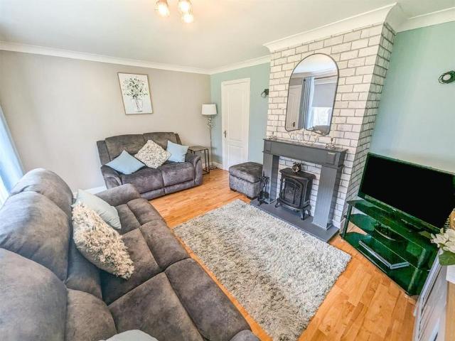 House for rent in Corby