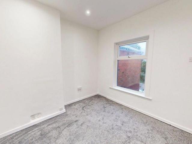 House for rent in Westhoughton, Lee Bank