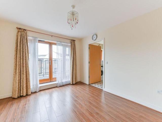 House for rent in London Borough of Croydon, Greater London