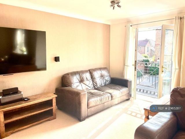 House for rent in Carshalton-on-the-Hill, Greater London