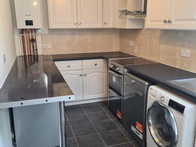House for rent in Row Town, Surrey