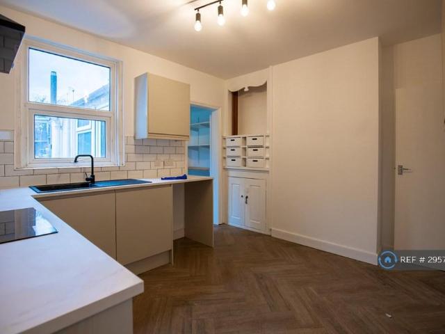 House for rent in Vinters Park, Midway