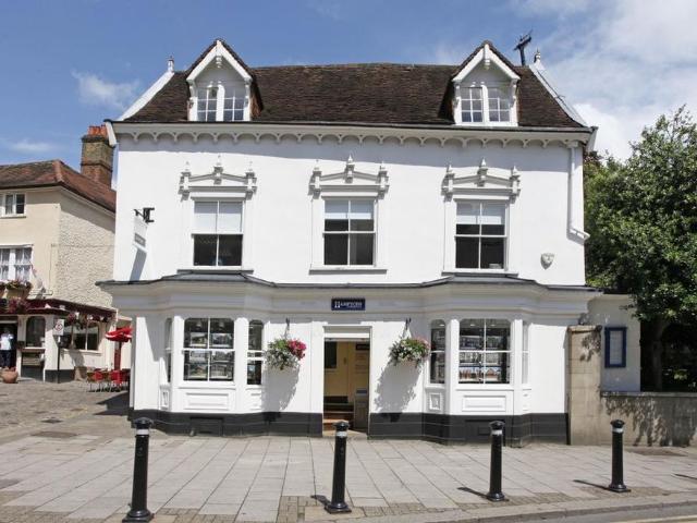House for rent in Clewer Village, Windsor