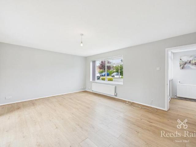 House for rent in Heald Green, Greater Manchester