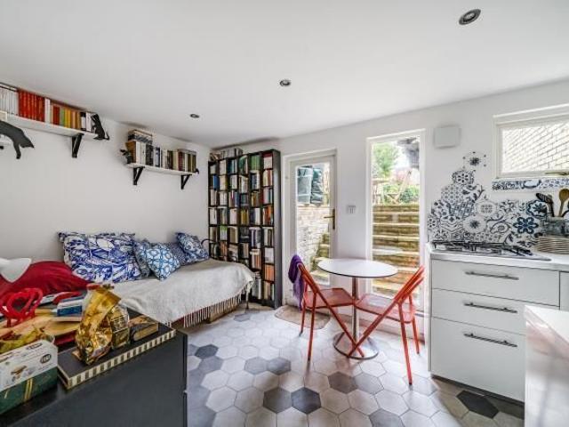 House for rent in The Slade, Oxfordshire