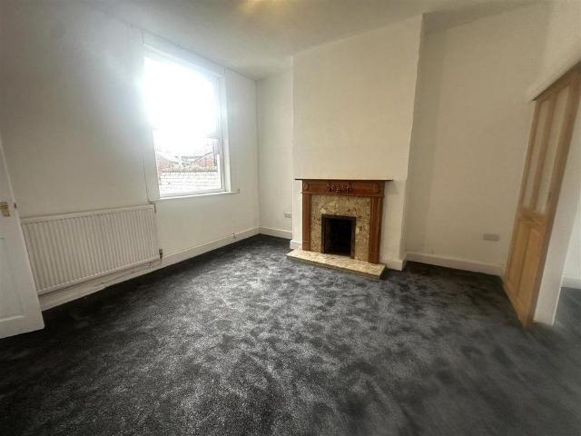 House for rent in Ashton-on-Ribble, Higher Bartle