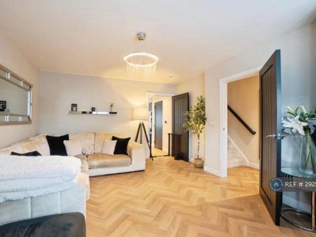 House for rent in Trafford Park, Greater Manchester