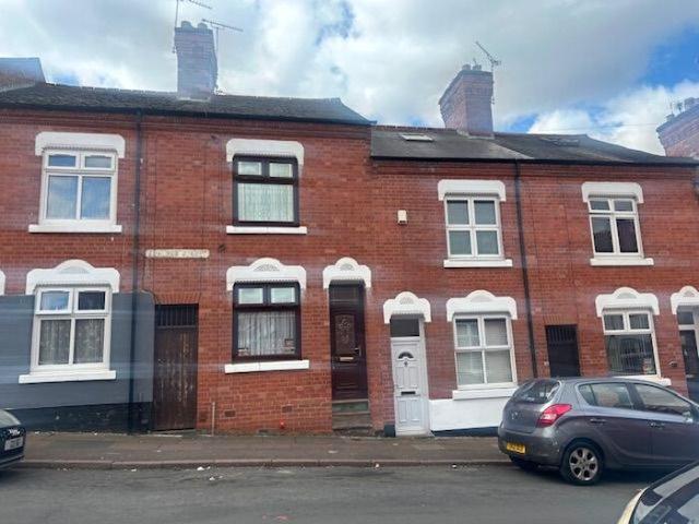 Apartment for rent in Spinney Hills, Old Wharf