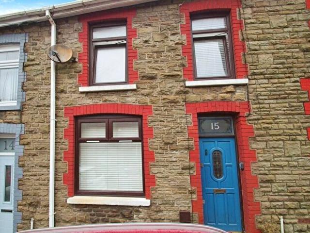 Apartment for rent in Maesteg, Caerau